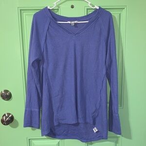 WildFox Periwinkle Long Sleeve Top - Women’s size Medium
